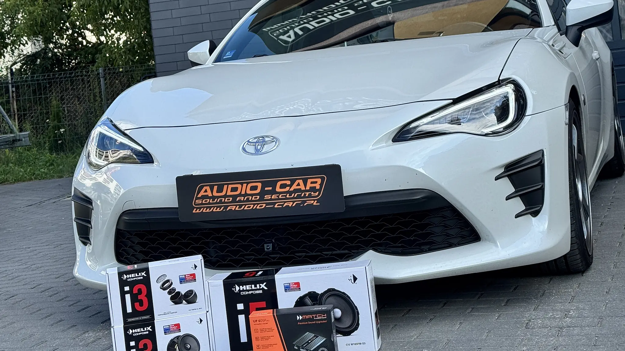 Toyota GT86 – Nagłośnienie HELIX – Audio Car Kielce