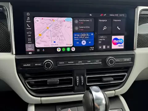 Porsche Macan – CarPlay na fabrycznym ekranie – zdjęcie 1