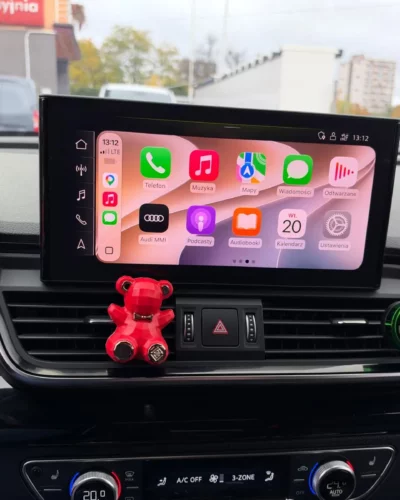 Audi – Apple CarPlay z aplikacją Audi MMI na fabrycznym ekranie