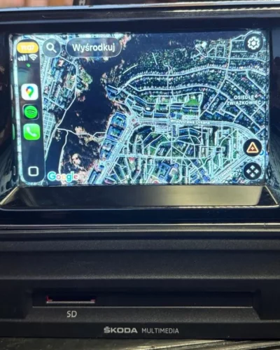 Kodowanie i aktywacje – Radio Škoda na stole – uruchomiony Apple CarPlay