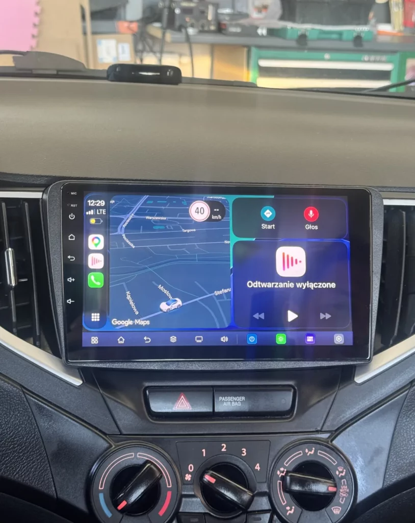 Suzuki Baleno – fabryczne radio i nowa stacja z CarPlay – Po