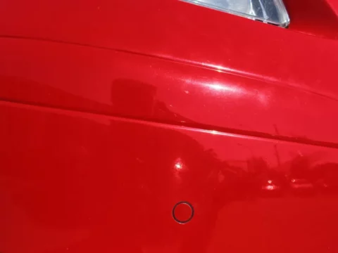 Toyota Yaris – czujnik parkowania w narożniku zderzaka