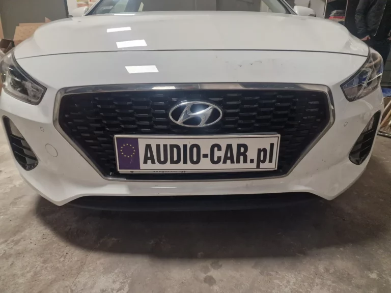 Hyundai i30 – czujniki w kolorze zderzaka