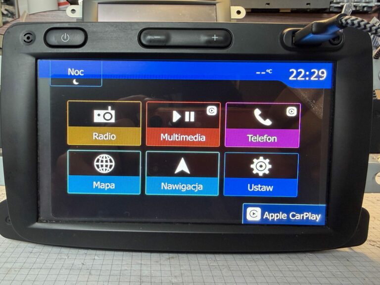 Renault / Dacia – CarPlay w jednostce Media-Nav
