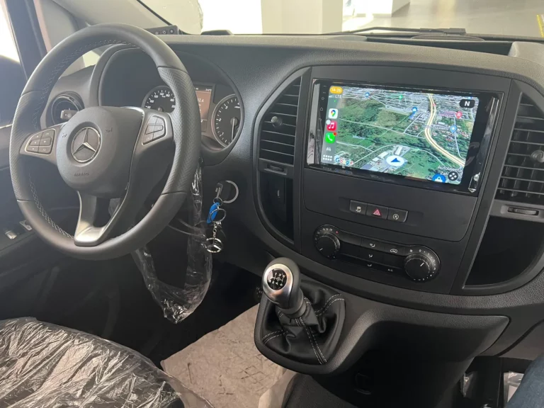 Mercedes Vito – stacja Android z nawigacją