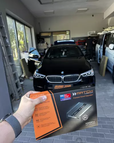 BMW serii 5 G30 – wzmacniacz z DSP MATCH UP 8DSP na wiązce plug&play – zdjęcie 1