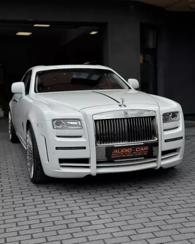 Rolls-Royce Ghost – konwersja na rynek polski – zdjęcie 2