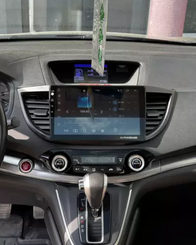 Honda CR-V, Kia, Audi – stacje i CarPlay w różnych autach – zdjęcie 1