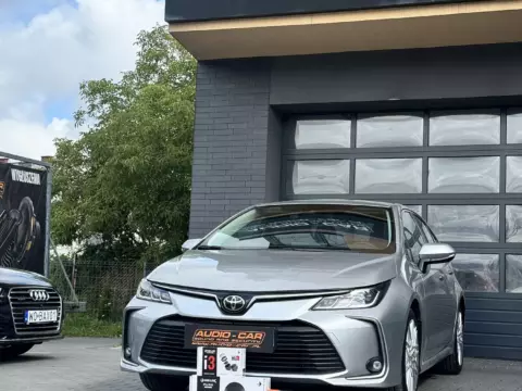 Toyota Corolla – nagłośnienie HELIX – zdjęcie 1